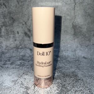 DOLL 10 HYDRALUX FULL COVERAGE SMOOTHING  FOUNDATION BRAND NEW NEVER‎ USED DEEP